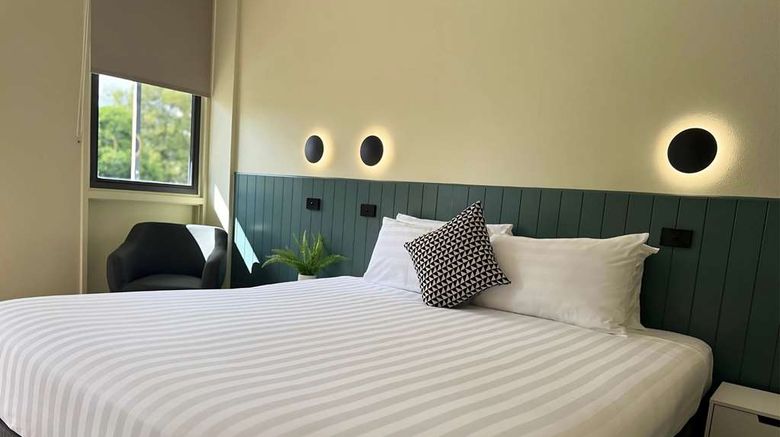 <b>Darwin Poinciana Inn Room</b>. Images powered by <a href="https://iceportal.shijigroup.com/" title="IcePortal" target="_blank">IcePortal</a>.