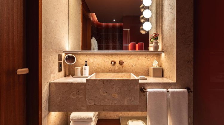 Behotelisboa Room