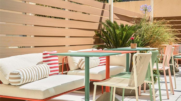 Ibis Styles Marseille Palais Cgr Restaurant