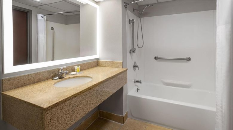 <b>Baymont by Wyndham Westampton Room</b>. Images powered by <a href="https://iceportal.shijigroup.com/" title="IcePortal" target="_blank">IcePortal</a>.
