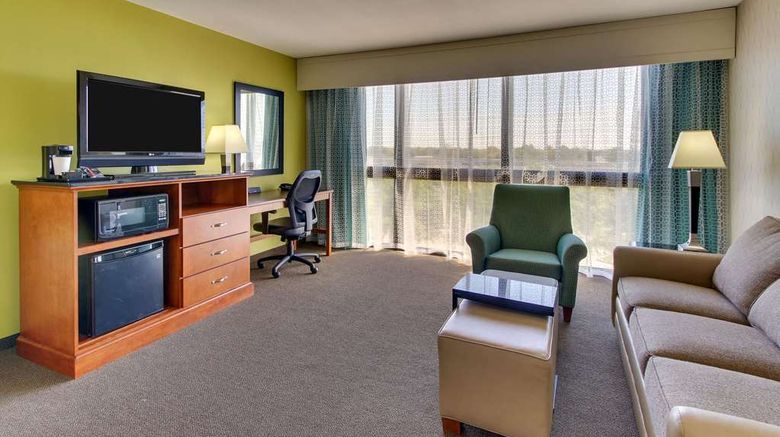 <b>Heritage Inn Suites-Trademark by Wyndham Room</b>. Images powered by <a href="https://iceportal.shijigroup.com/" title="IcePortal" target="_blank">IcePortal</a>.