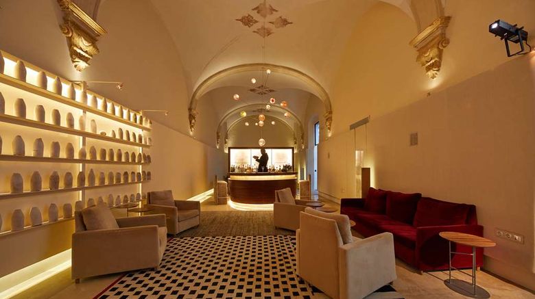 <b>Hotel Convent de la Missio Restaurant</b>. Images powered by <a href="https://iceportal.shijigroup.com/" title="IcePortal" target="_blank">IcePortal</a>.