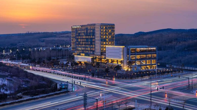 DoubleTree by Hilton Yanji Exterior. Images powered by <a href="https://iceportal.shijigroup.com" target="_blank" rel="noopener">Ice Portal</a>.