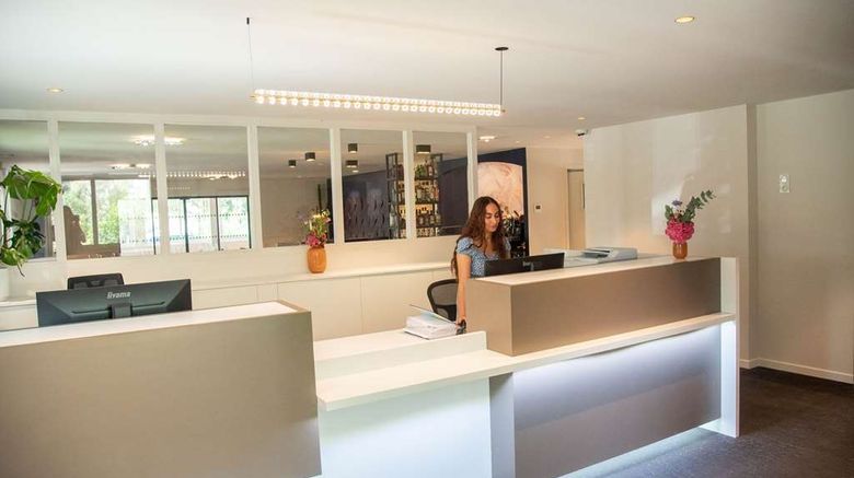 Hotel Du Parc Euromedecine Lobby. Images powered by <a href="https://iceportal.shijigroup.com" target="_blank" rel="noopener">Ice Portal</a>.