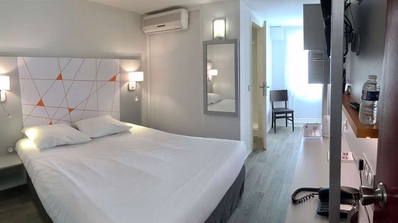 <b>Hotel Du Parc Euromedecine Room</b>. Images powered by <a href="https://iceportal.shijigroup.com/" title="IcePortal" target="_blank">IcePortal</a>.