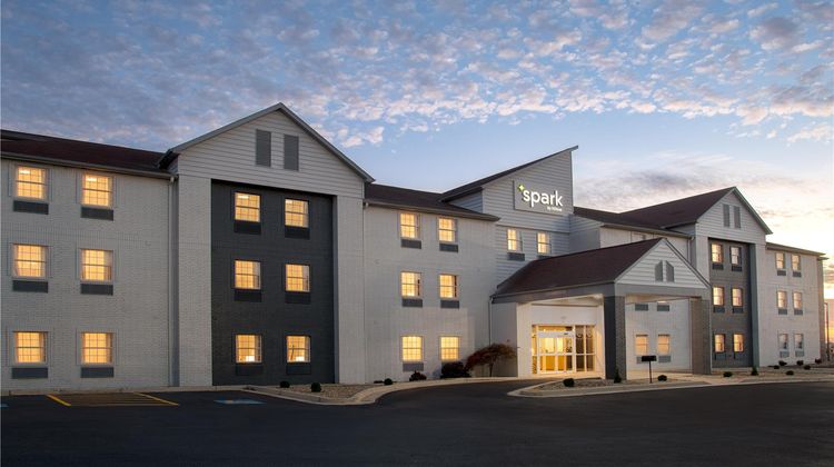 Spark by Hilton St. Robert Fort Leonard Exterior