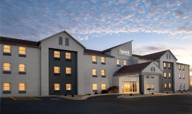 Spark by Hilton St. Robert Fort Leonard Exterior