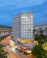 Tru by Hilton Lao Cai City Riverside