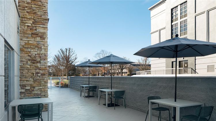 Spark by Hilton Murfreesboro Exterior