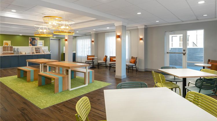Spark by Hilton Murfreesboro Restaurant