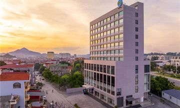 Tru by Hilton Lang Son City Centre