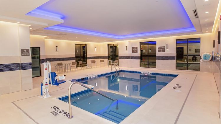 Hampton Inn and Suites Irving Hwy 183 Pool