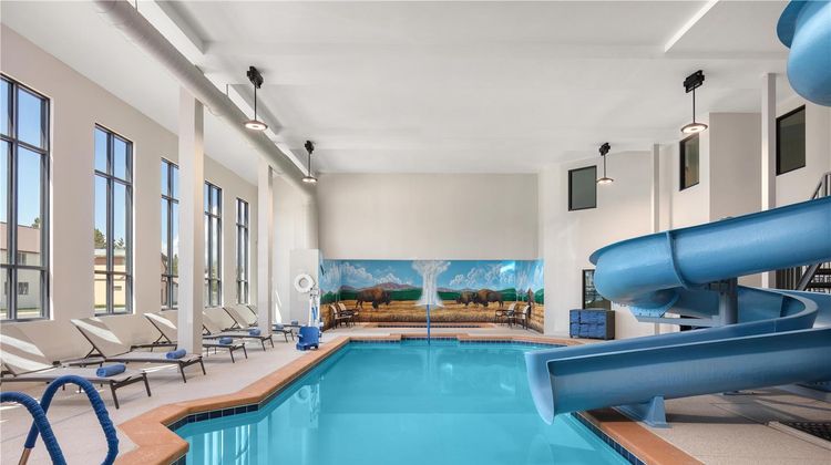 Starlite Yellowstone Pool