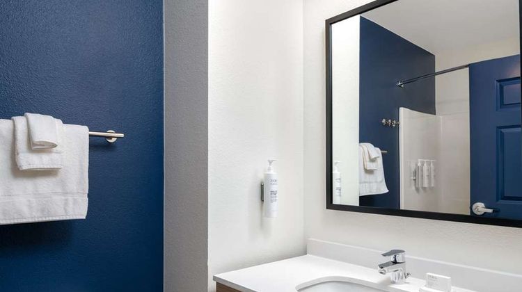 Spark by Hilton Orangeburg Room