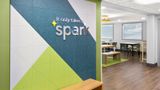 <b>Spark by Hilton Beckley Lobby</b>. Images powered by <a href="https://iceportal.shijigroup.com/" title="IcePortal" target="_blank">IcePortal</a>.