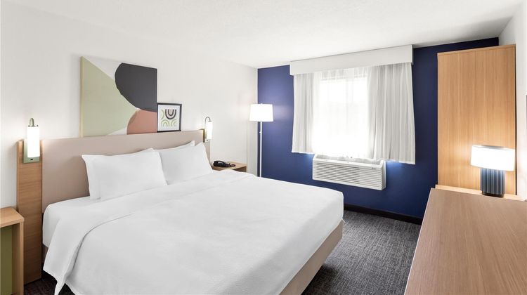 Super 8 Beckley Room