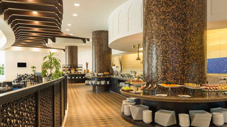 <b>Bahi Ajman Palace Hotel Restaurant</b>. Images powered by <a href="https://iceportal.shijigroup.com/" title="IcePortal" target="_blank">IcePortal</a>.