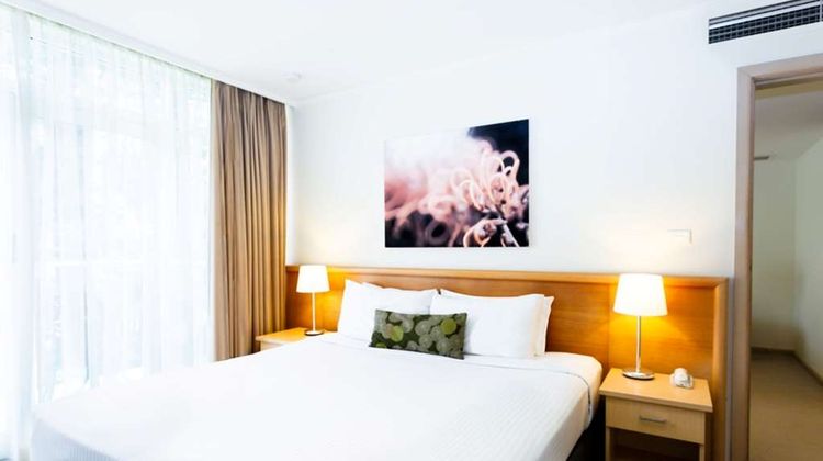 Metro Mirage Hotel Newport Room