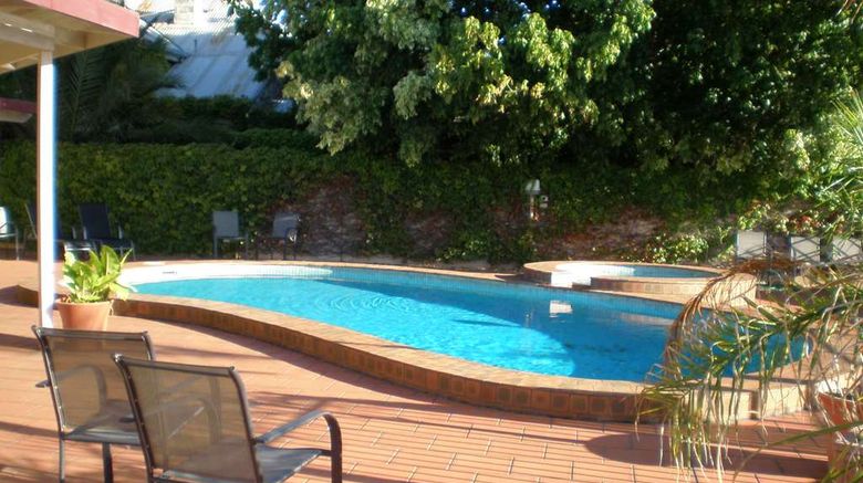 <b>Glenelg Motel Pool</b>. Images powered by <a href="https://iceportal.shijigroup.com/" title="IcePortal" target="_blank">IcePortal</a>.
