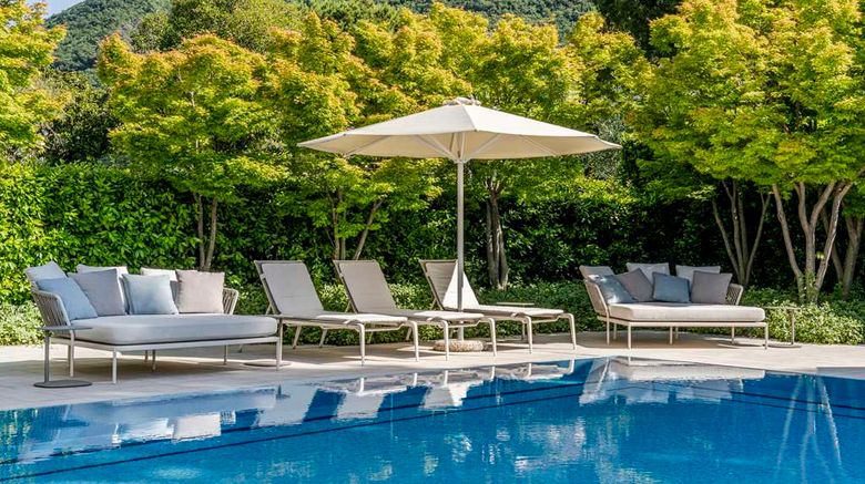 <b>Bellerive Lifestyle Hotel Pool</b>. Images powered by <a href="https://iceportal.shijigroup.com/" title="IcePortal" target="_blank">IcePortal</a>.
