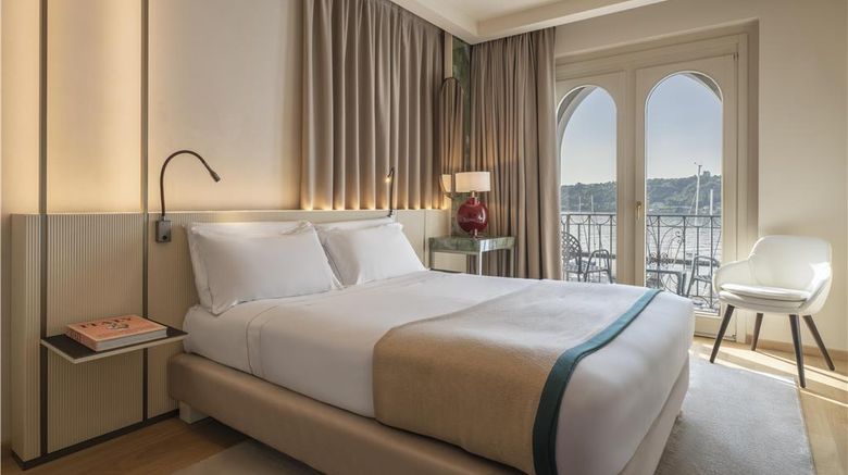 <b>Bellerive Lifestyle Hotel Room</b>. Images powered by <a href="https://iceportal.shijigroup.com/" title="IcePortal" target="_blank">IcePortal</a>.