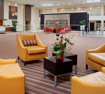 Wyndham Columbus Lobby