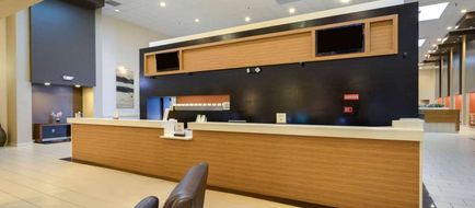 Wyndham Columbus Lobby