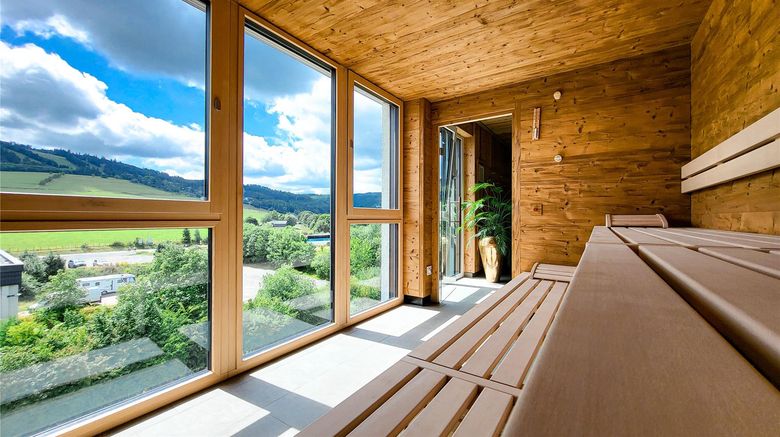 <b>Mountain View Hotel Willingen, BW Spa</b>. Images powered by <a href="https://iceportal.shijigroup.com/" title="IcePortal" target="_blank">IcePortal</a>.