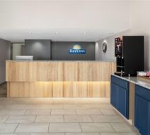 Days Inn by Wyndham Clanton Lobby