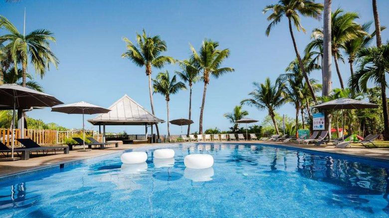 <b>Hotel les Aigrettes Pool</b>. Images powered by <a href="https://iceportal.shijigroup.com/" title="IcePortal" target="_blank">IcePortal</a>.