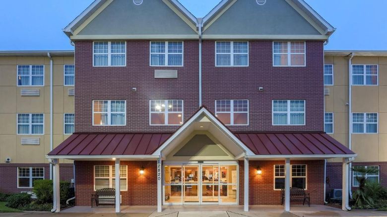 Sonesta Simply Suites Brookhollow Exterior. Images powered by <a href="https://iceportal.shijigroup.com" target="_blank" rel="noopener">Ice Portal</a>.