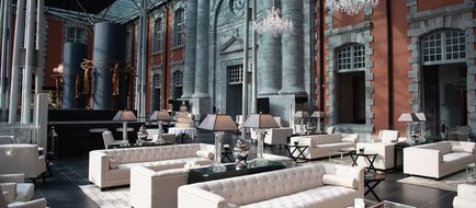 Royal Hainaut Spa & Resort Hotel Lobby