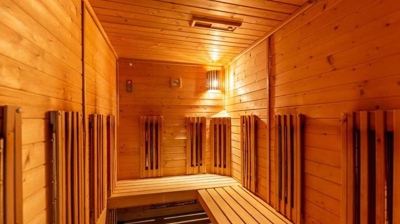 <b>Domaine le Clos des Fontaines Spa</b>. Images powered by <a href="https://iceportal.shijigroup.com/" title="IcePortal" target="_blank">IcePortal</a>.