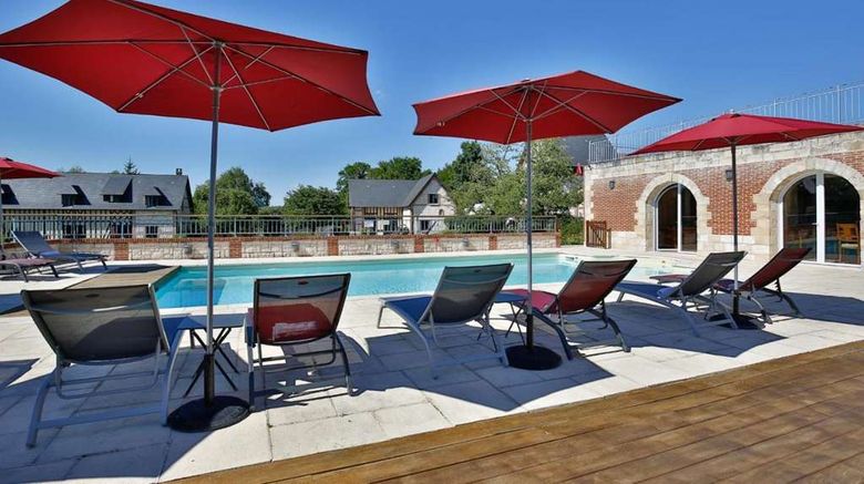 <b>Domaine le Clos des Fontaines Pool</b>. Images powered by <a href="https://iceportal.shijigroup.com/" title="IcePortal" target="_blank">IcePortal</a>.