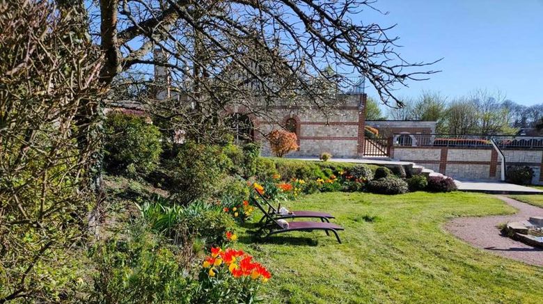 <b>Domaine le Clos des Fontaines Other</b>. Images powered by <a href="https://iceportal.shijigroup.com/" title="IcePortal" target="_blank">IcePortal</a>.
