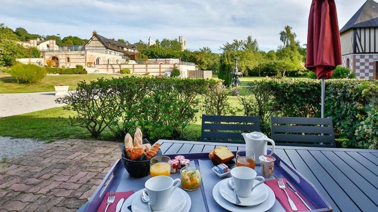 <b>Domaine le Clos des Fontaines Other</b>. Images powered by <a href="https://iceportal.shijigroup.com/" title="IcePortal" target="_blank">IcePortal</a>.