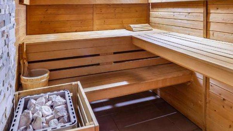 <b>Domaine le Clos des Fontaines Spa</b>. Images powered by <a href="https://iceportal.shijigroup.com/" title="IcePortal" target="_blank">IcePortal</a>.