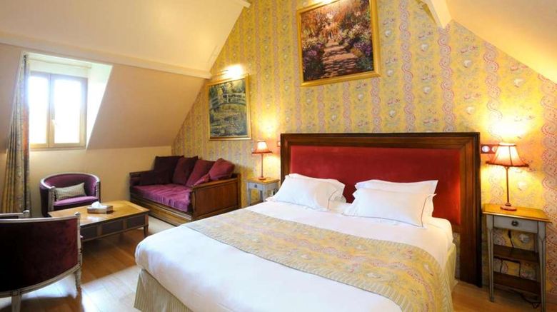 <b>Domaine le Clos des Fontaines Room</b>. Images powered by <a href="https://iceportal.shijigroup.com/" title="IcePortal" target="_blank">IcePortal</a>.