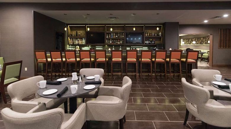 <b>Wyndham Garden Westlake Restaurant</b>. Images powered by <a href="https://iceportal.shijigroup.com/" title="IcePortal" target="_blank">IcePortal</a>.