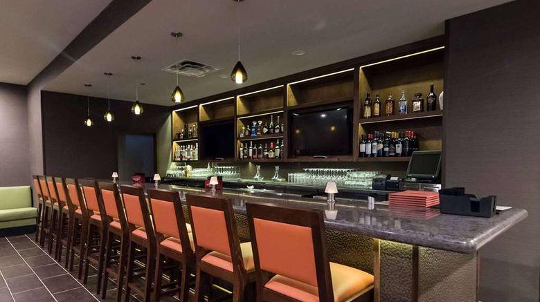 <b>Wyndham Garden Westlake Restaurant</b>. Images powered by <a href="https://iceportal.shijigroup.com/" title="IcePortal" target="_blank">IcePortal</a>.