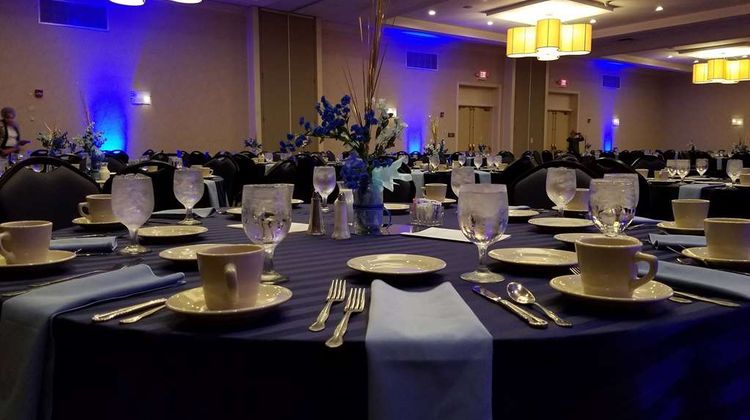 Wyndham Garden Westlake Meeting