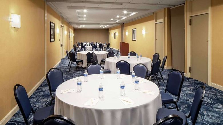 <b>Wyndham Garden Westlake Meeting</b>. Images powered by <a href="https://iceportal.shijigroup.com/" title="IcePortal" target="_blank">IcePortal</a>.