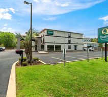 Quality Inn and Suites Biloxi - Ocean Springs Exterior