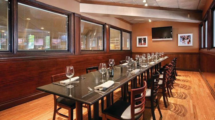 Wyndham Independence Restaurant