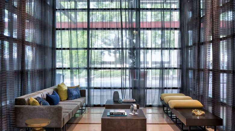 <b>Wyndham Atlanta Buckhead Hotel & CC Lobby</b>. Images powered by <a href="https://iceportal.shijigroup.com/" title="IcePortal" target="_blank">IcePortal</a>.