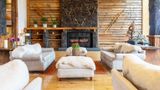 Hotel Cumbres Patagonicas Lobby