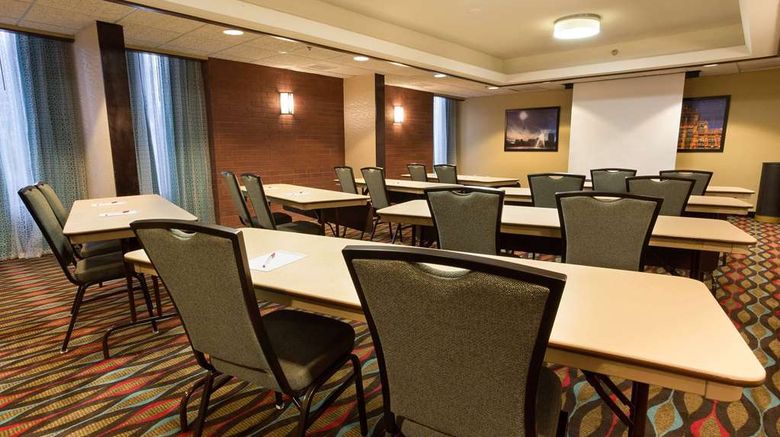 <b>Heritage Inn & Stes-Trademark by Wyndham Meeting</b>. Images powered by <a href="https://iceportal.shijigroup.com/" title="IcePortal" target="_blank">IcePortal</a>.