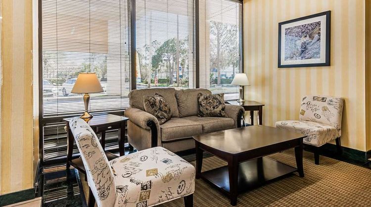 Quality Inn Ft Pierce Lobby