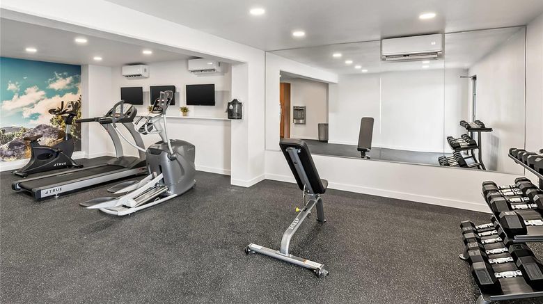 <b>Clarion Pointe Mount Vernon - Burlington Health</b>. Images powered by <a href="https://iceportal.shijigroup.com/" title="IcePortal" target="_blank">IcePortal</a>.