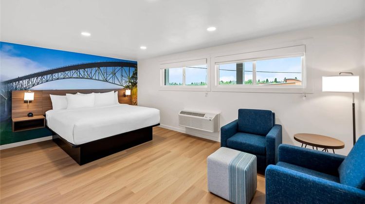 Clarion Pointe Mount Vernon - Burlington Room